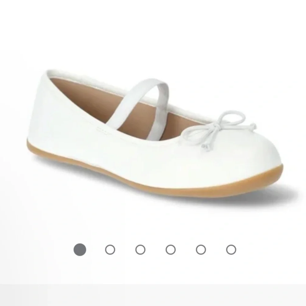 Wonder Nation Pink and/or White Baby Shoes